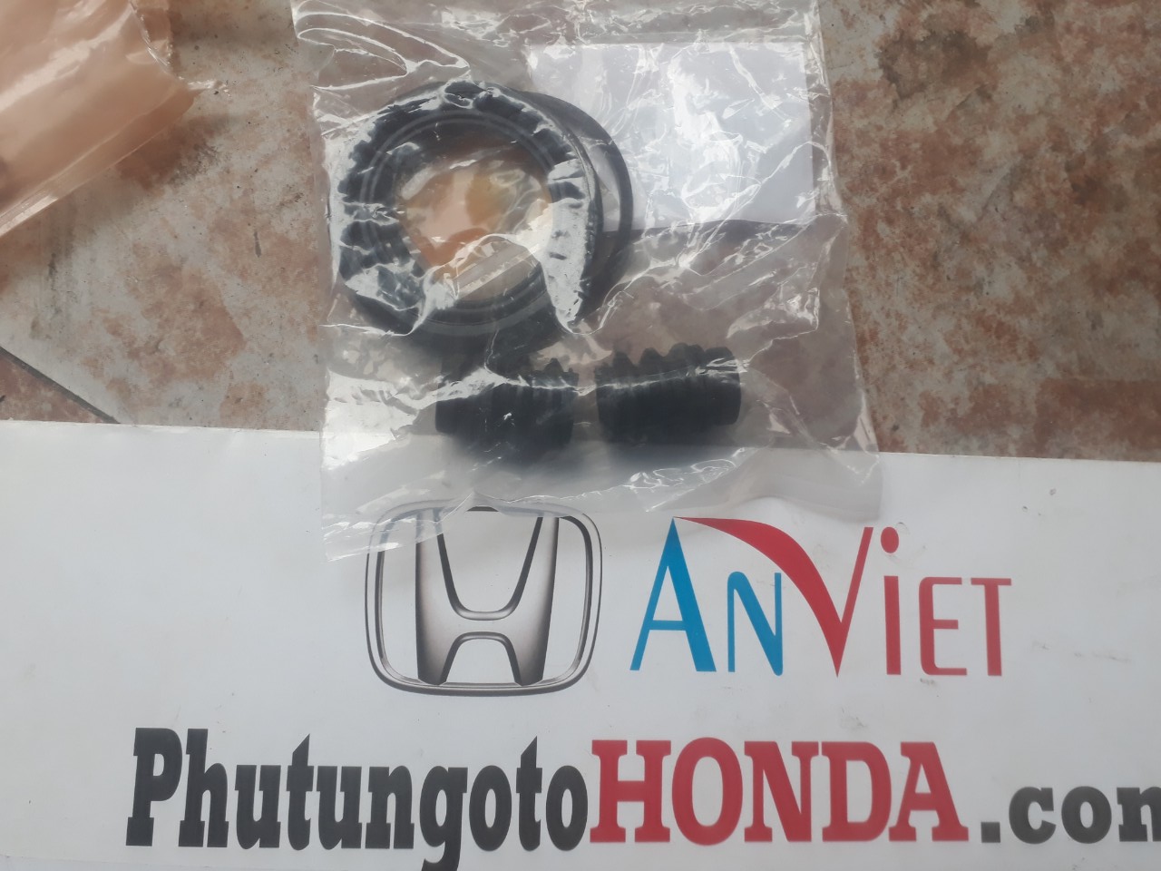cuppen phanh truoc honda civic